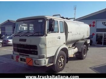 Tanker kamyon Iveco FIAT  110 PC: fotoğraf 1