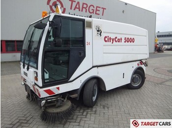Bucher Citycat CC5000 Road Sweeper - Yol süpürme aracı