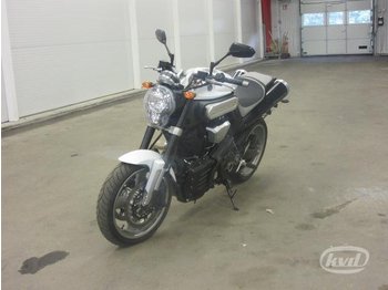 Yamaha MT-01 (90hk)(Rep-objekt) -08  - Motosiklet