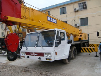 Kato NK-400E - Mobil vinç
