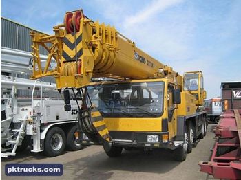XCMG QY70K 8x4 crane truck - Mobil vinç