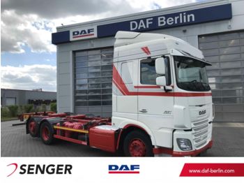 Konteynır taşıyıcı/ Yedek karoser kamyon DAF XF 460 FAR Space Cab, Langendorf BDF Wechselsyst: fotoğraf 1