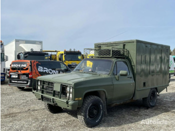 Chevrolet M1010 - Kapalı kasa kamyon