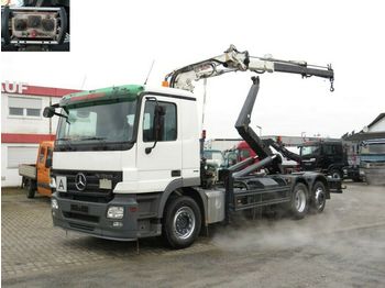 Kancalı yükleyici kamyon Mercedes-Benz Actros 2541 L6x2 Abrollkipper mit Kran Funk: fotoğraf 1