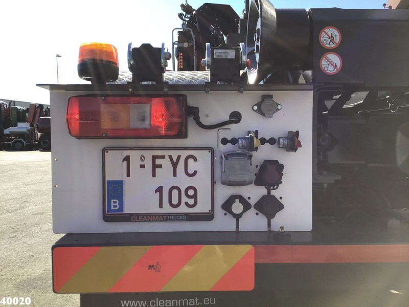 Kancalı yükleyici kamyon, Vinçli kamyon Volvo FM 420 8x2 HMF 28 ton/meter laadkraan Welvaarts weighing system: fotoğraf 9
