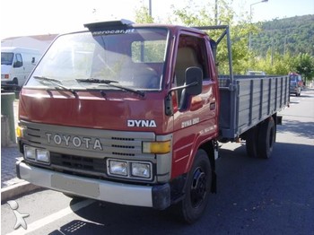 Toyota Dyna BU84 - Damperli kamyonet