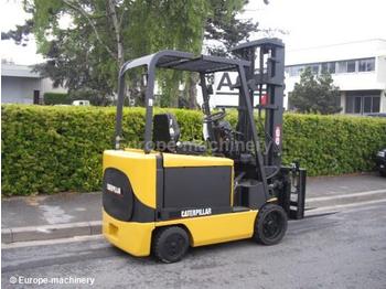 Forklift Caterpillar EC30K: fotoğraf 1