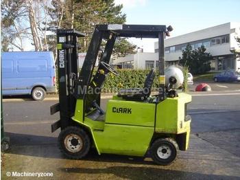 Clark GPM15 - Forklift