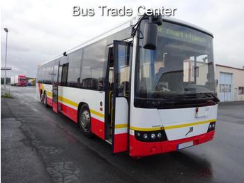Şehirlerarası otobüs Volvo CARRUS 8700 B12 BLE EURO 5: fotoğraf 1
