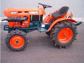 Kubota B7001 DT - 4X4 - Traktör