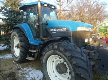 Tractor New Holland 8970  - Traktör