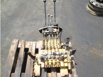 Hidrolik - Iş makinesi (rear): fotoğraf 1